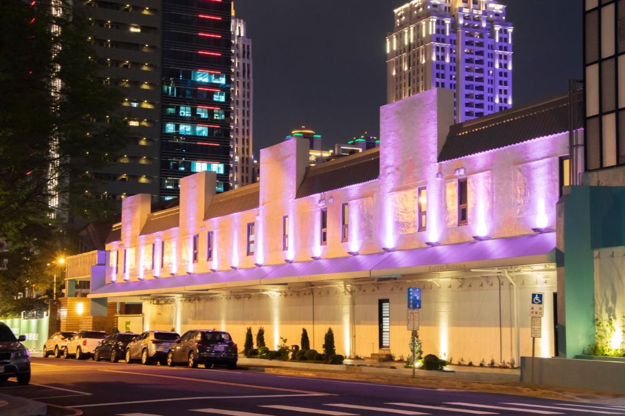 Fifth Avenue Motel Taichung Eksteriør bilde